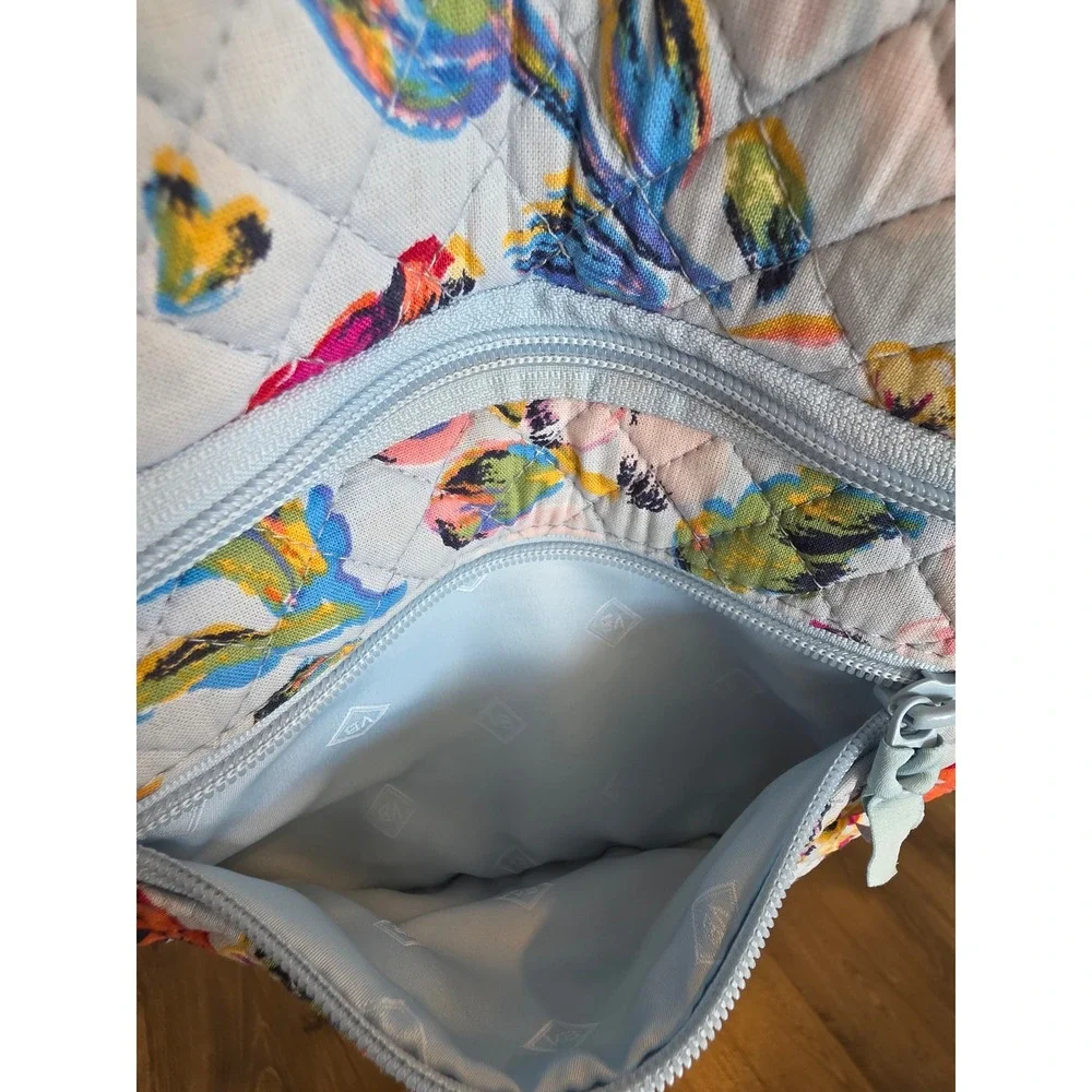 Vera Bradley Quilted Floral Lunch Bag Light Blue Insulated Crossbody Cooler Bag‎